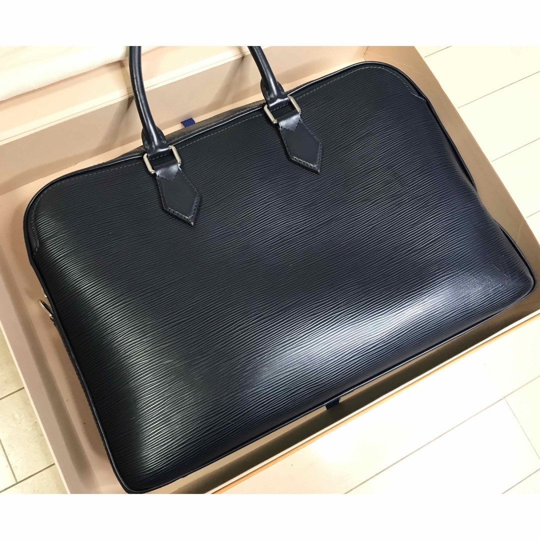 LOUIS VUITTON(ルイヴィトン)のLouis Vuitton Dandy MM ブリーフケース エピレザー メンズのバッグ(ビジネスバッグ)の商品写真