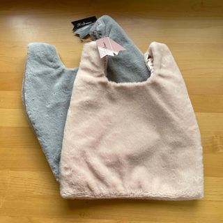 ザラ(ZARA)のkarinpia ❁ フェイクファー ハンドバッグ  軽量　レディース カバン(その他)