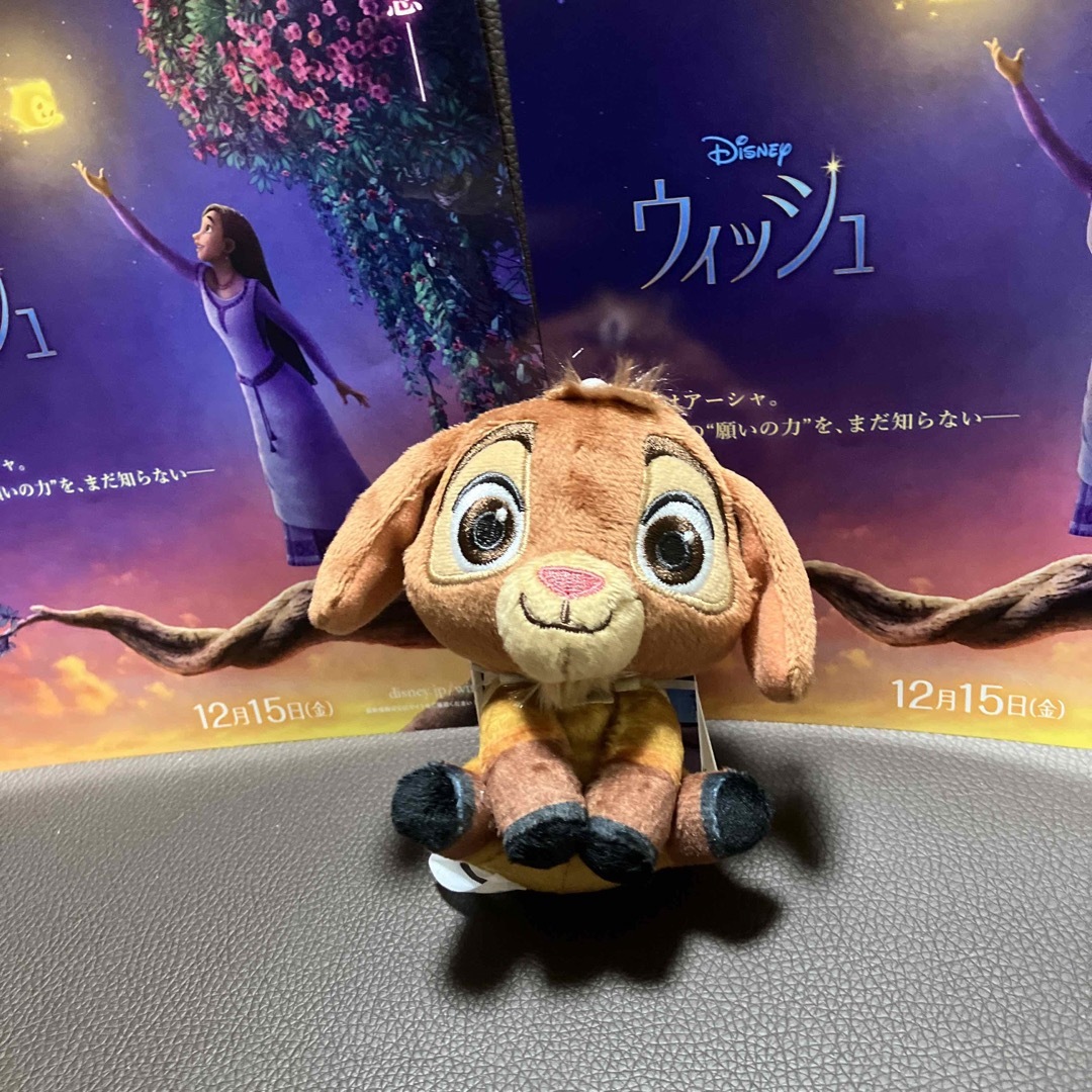 Disney(ディズニー)のディズニー映画　ウイッシュ　バレンティノ エンタメ/ホビーのおもちゃ/ぬいぐるみ(キャラクターグッズ)の商品写真