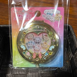 チイカワ(ちいかわ)の［年始値下げ］ちいかわ　超まじかる♡コンパクトミラー　新品未開封品(キャラクターグッズ)