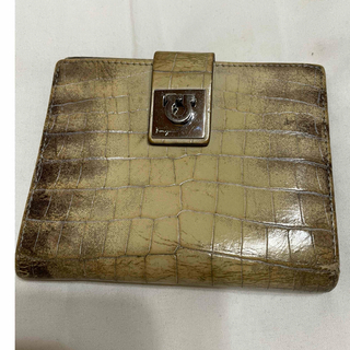 サルヴァトーレフェラガモ(Salvatore Ferragamo)のザルヴァトーレ　フェラガモ　二つ折り財布(財布)