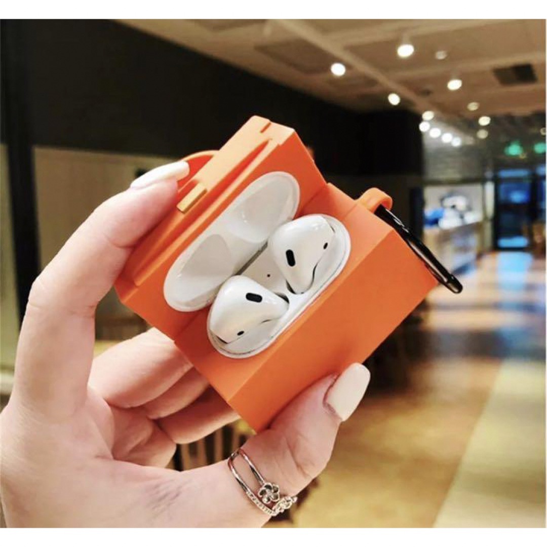 【新品・即納可】エアポッズケース　AirPods【翌日発送】第1世代　第2世代 スマホ/家電/カメラのスマホアクセサリー(モバイルケース/カバー)の商品写真