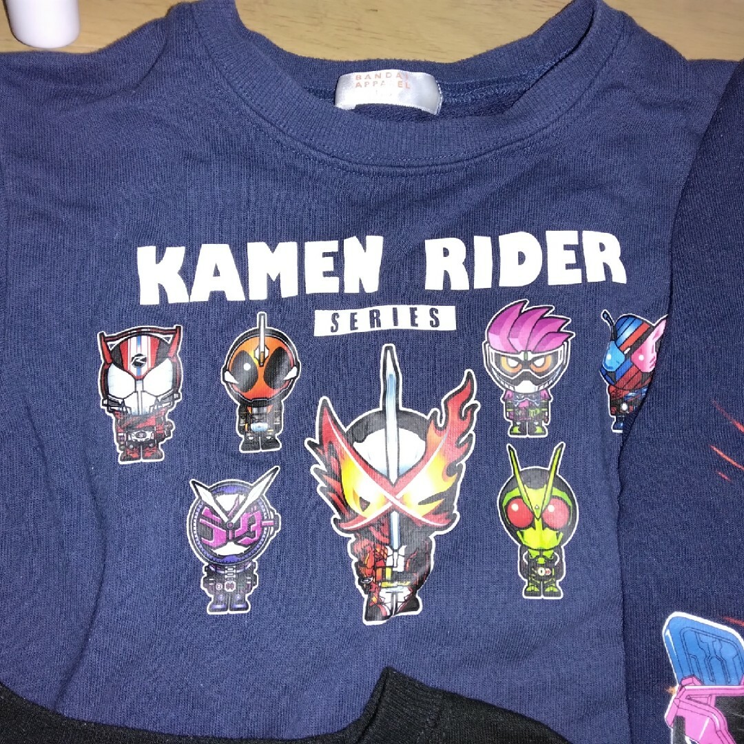 仮面ライダートレーナー キッズ/ベビー/マタニティのキッズ服男の子用(90cm~)(Tシャツ/カットソー)の商品写真