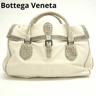 ボッテガヴェネタ(Bottega Veneta)の【正規品・美品】ボッテガヴェネタ　パイソン   ハンドバッグ　イントレチャート(トートバッグ)