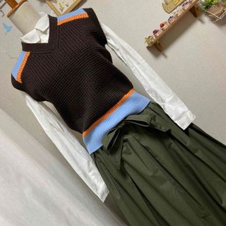 マルニ(Marni)の極美品　マルニ　ユニクロ　ベスト(ベスト/ジレ)