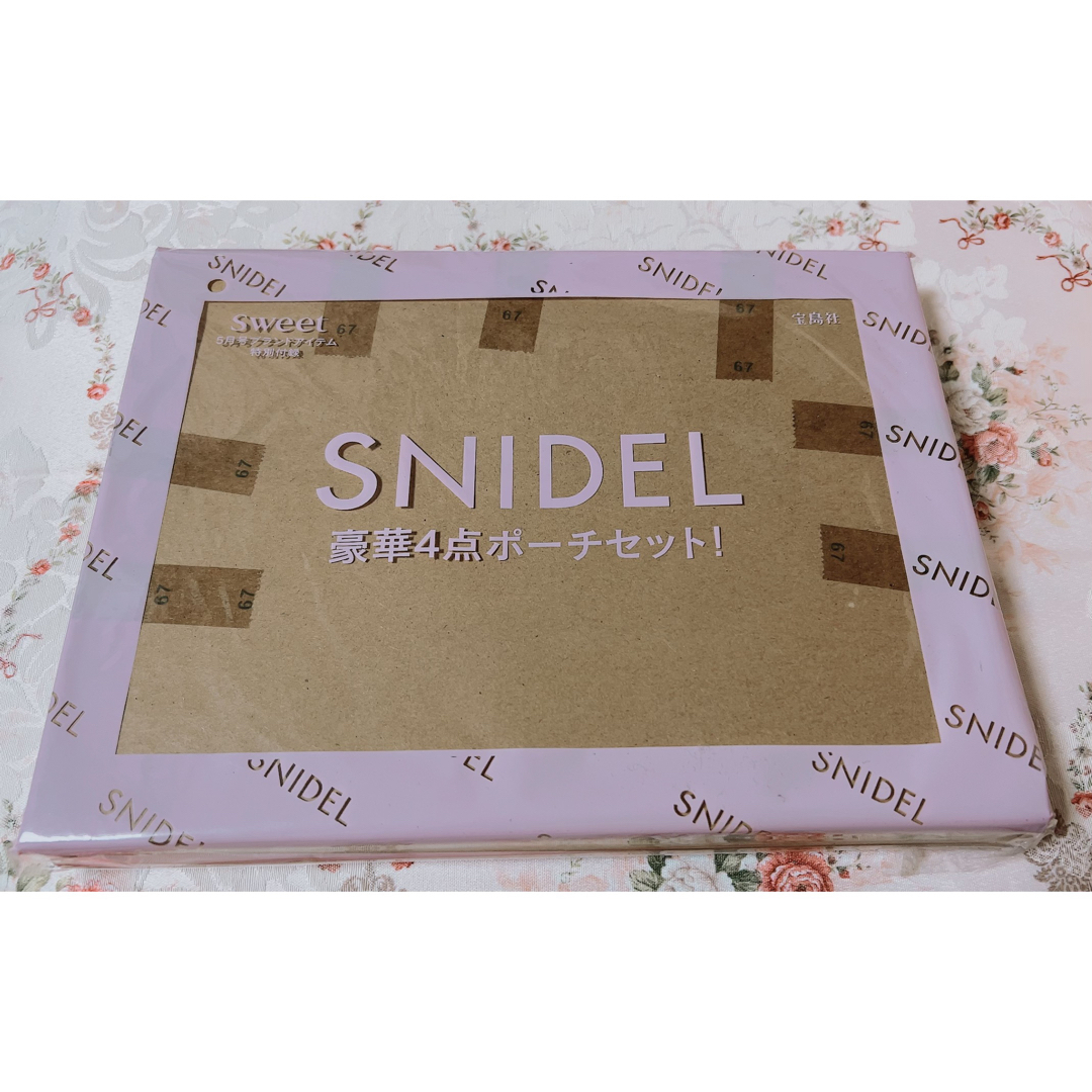 SNIDEL(スナイデル)のsweet スウィート 2019年5月号 【付録】 SNIDEL レディースのファッション小物(ポーチ)の商品写真