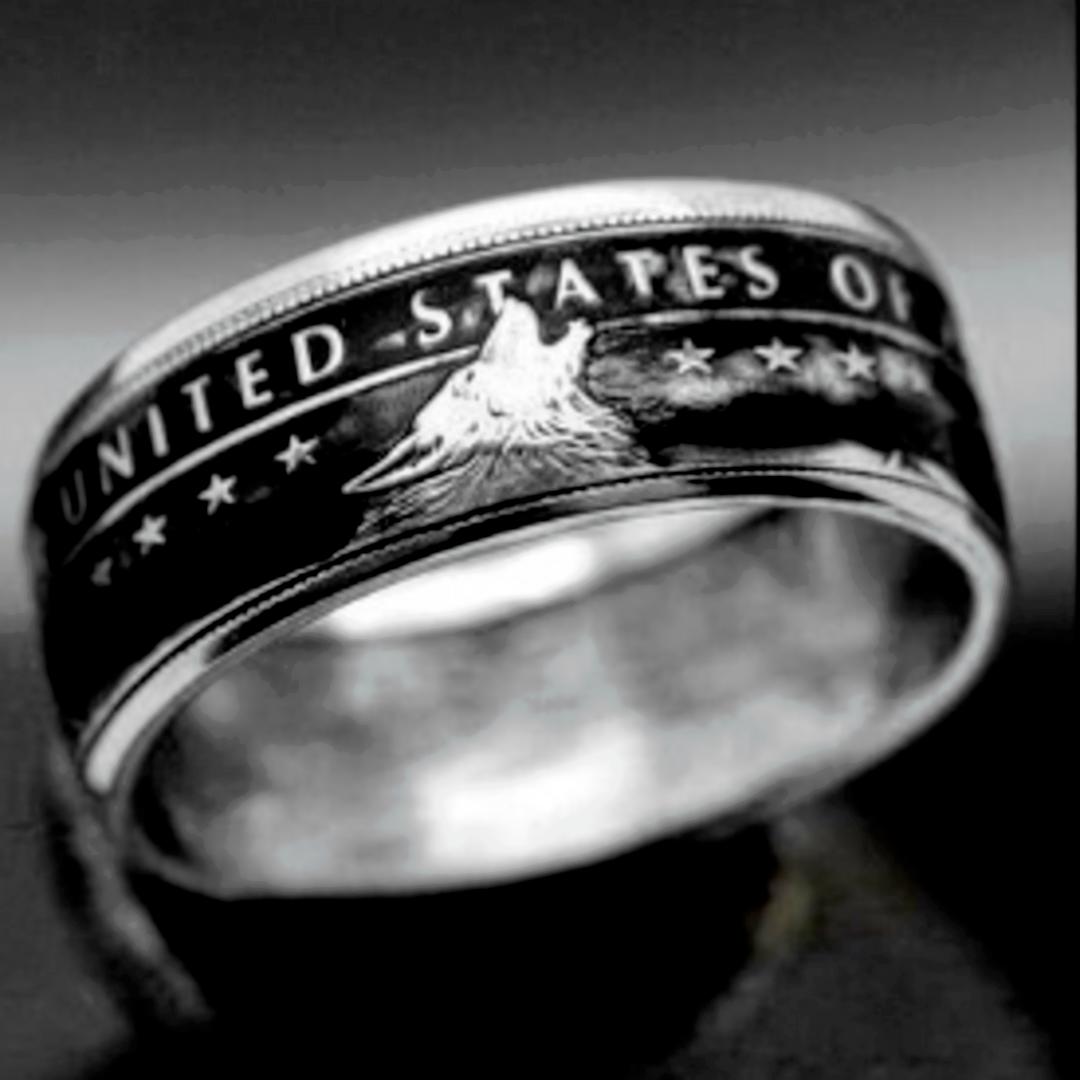 【B110】リング　メンズ　指輪　シルバー　オオカミ　ウルフ　20号 メンズのアクセサリー(リング(指輪))の商品写真