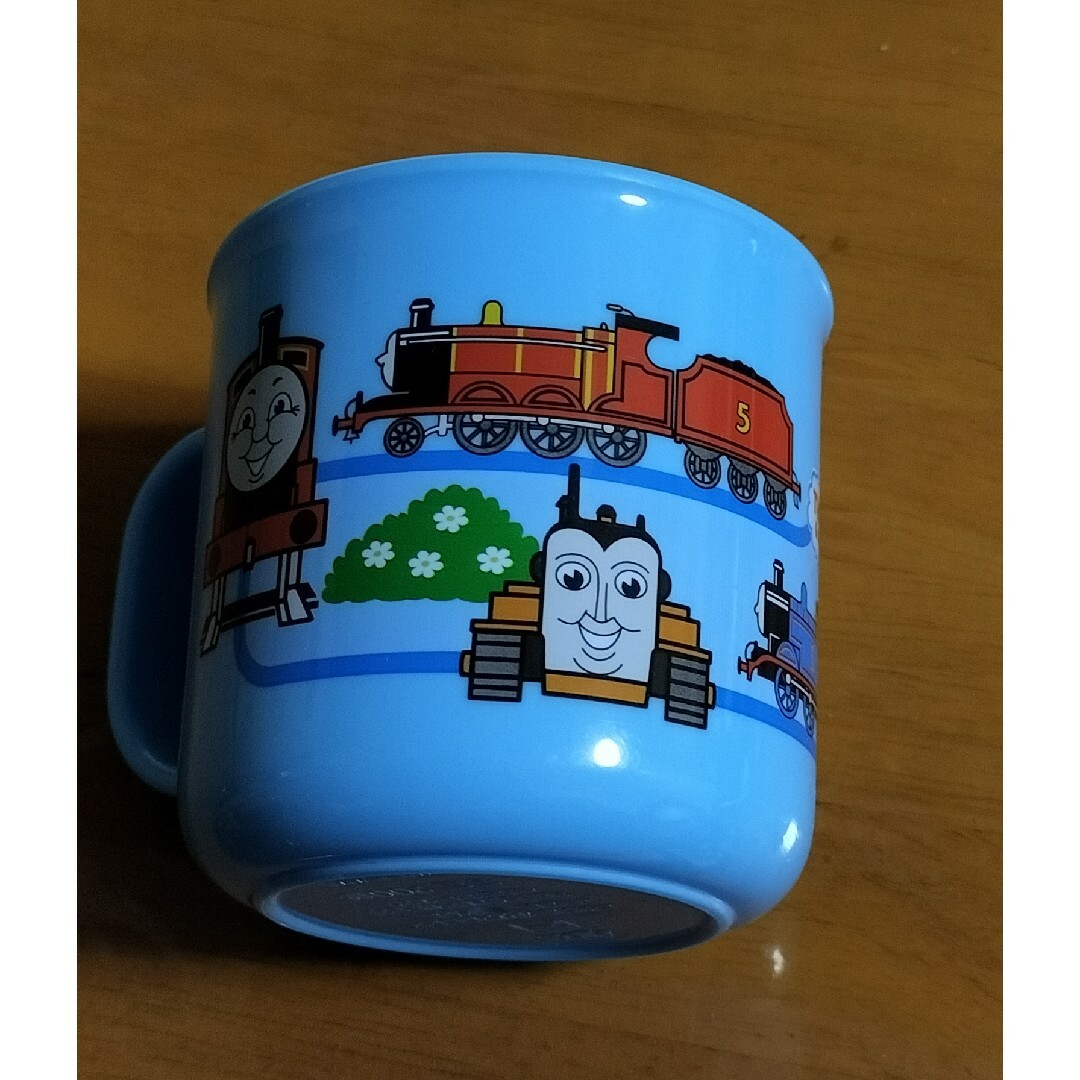 THOMAS(トーマス)のコップ　マグカップ　子供用　機関車トーマス キッズ/ベビー/マタニティの授乳/お食事用品(マグカップ)の商品写真