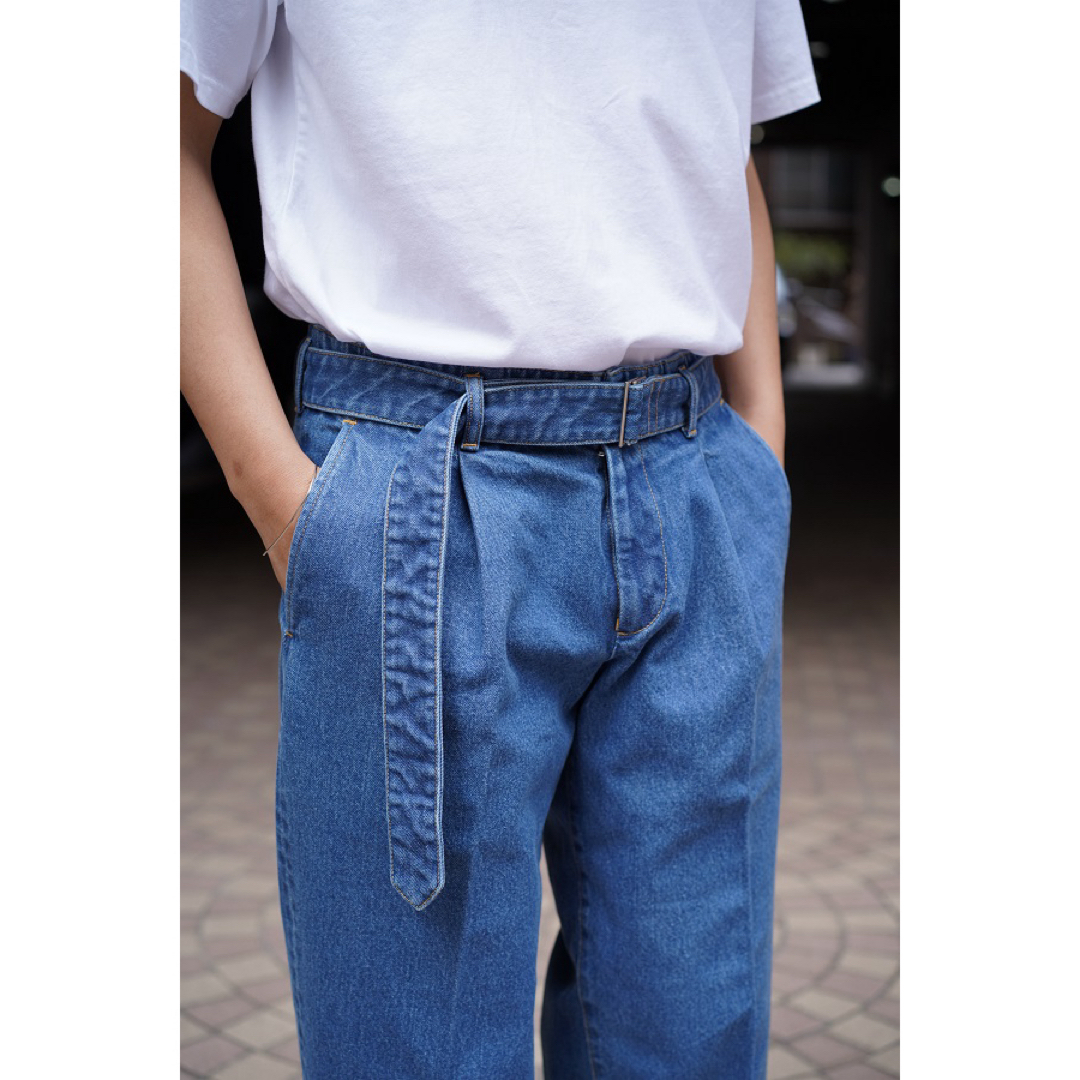 KUON(クオン)のKUON×DAN  Denim Tapered Pants  Blue メンズのパンツ(デニム/ジーンズ)の商品写真