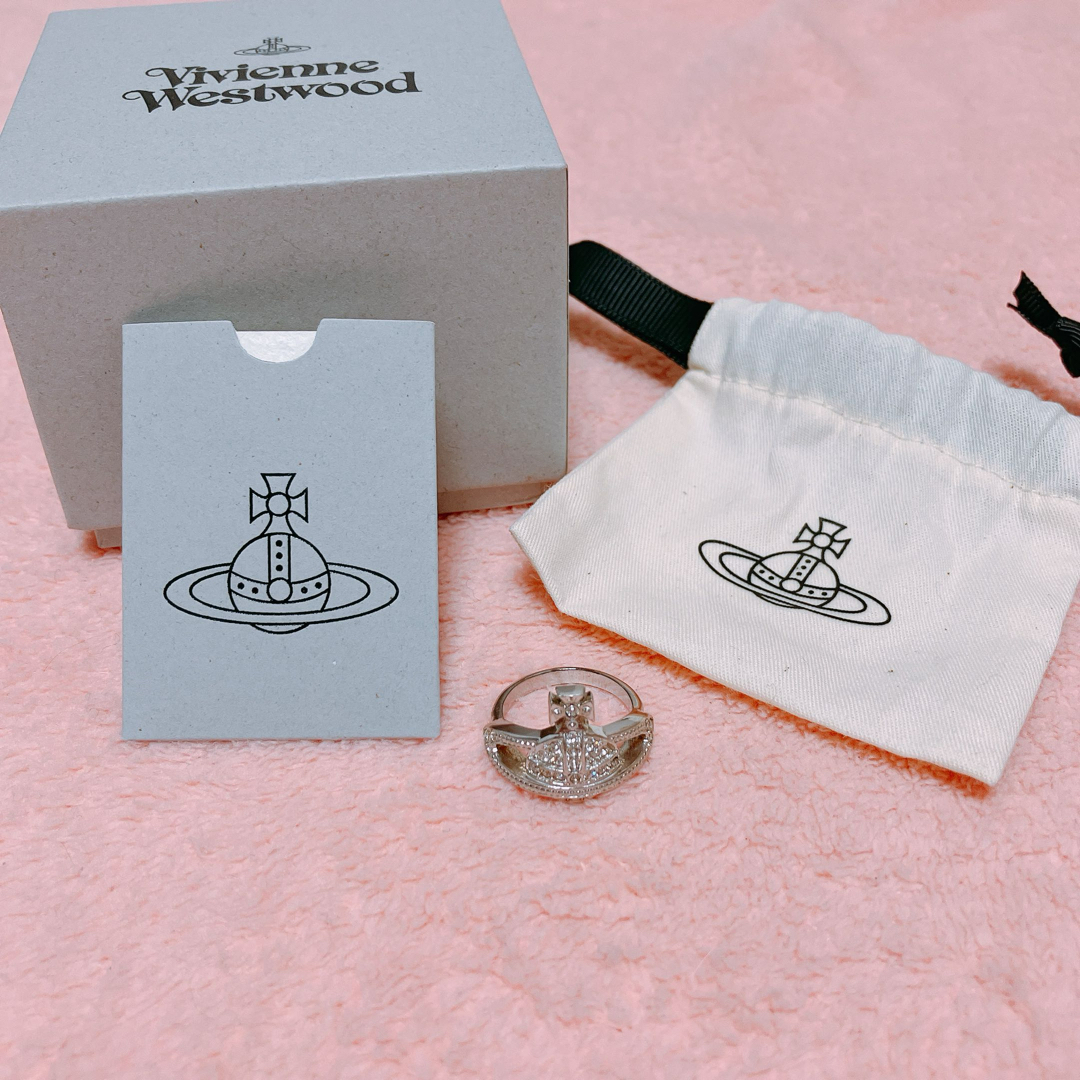 Vivienne Westwood(ヴィヴィアンウエストウッド)の【ヴィヴィアン】シンプルオーブリング　バスレリーフ　シルバー925 XS レディースのアクセサリー(リング(指輪))の商品写真