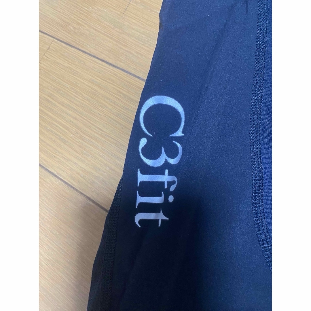 C3fit(シースリーフィット)のC3fit スポーツロングタイツ メンズMサイズ スポーツ/アウトドアのランニング(ウェア)の商品写真