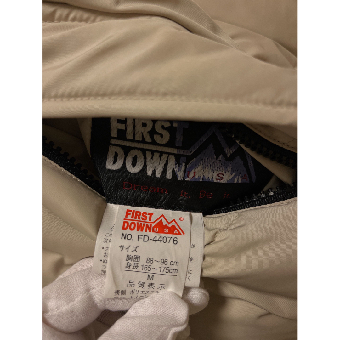 FIRST DOWN(ファーストダウン)のファーストダウン　リバーシブルベストM ユニセックス メンズのジャケット/アウター(ダウンベスト)の商品写真