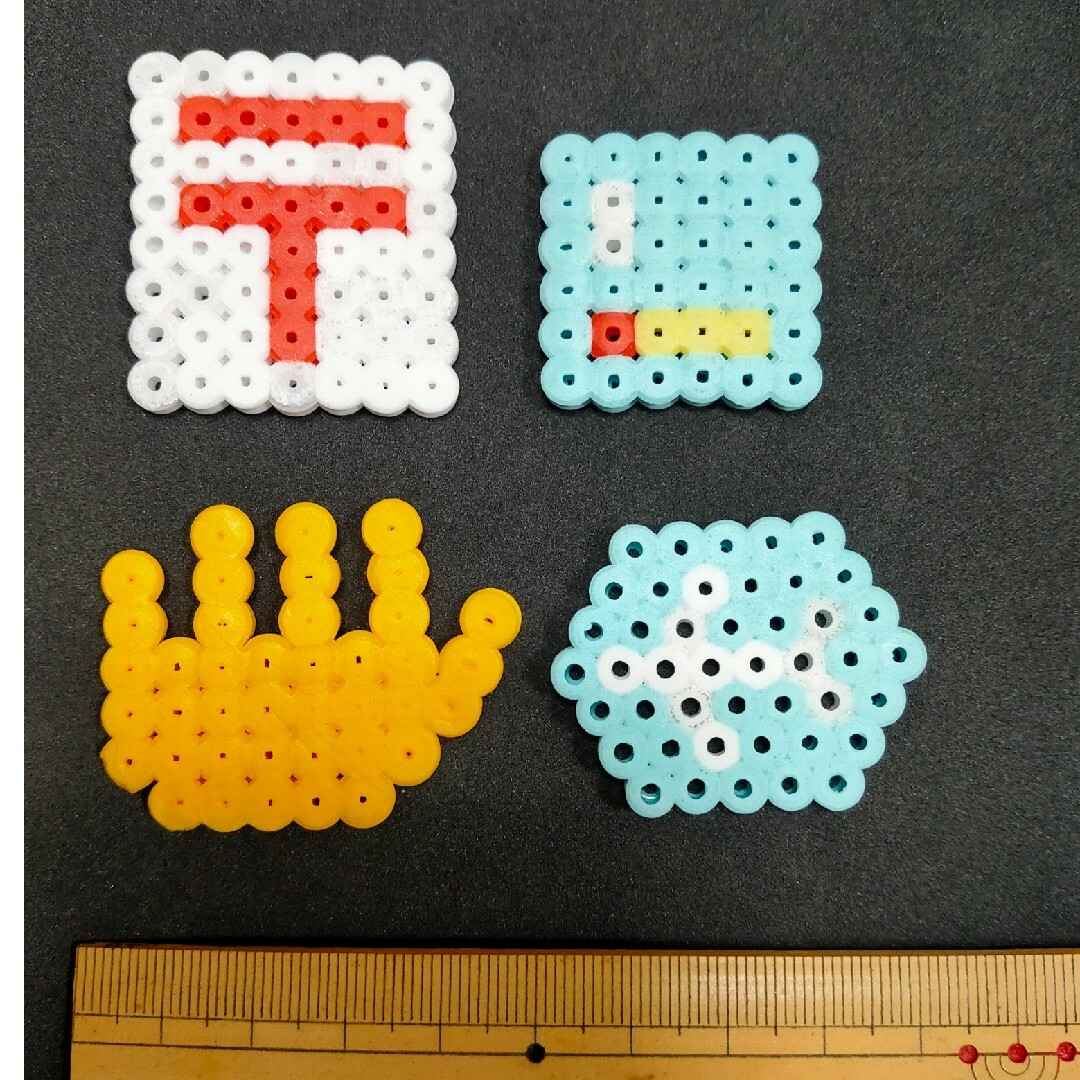 アイロンビーズ作品 ハンドメイドのおもちゃ(その他)の商品写真