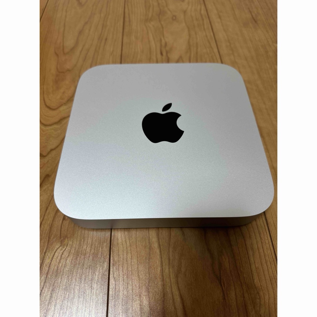 Mac (Apple)(マック)のAPPLE 2023 M２チップ Mac mini スマホ/家電/カメラのPC/タブレット(デスクトップ型PC)の商品写真