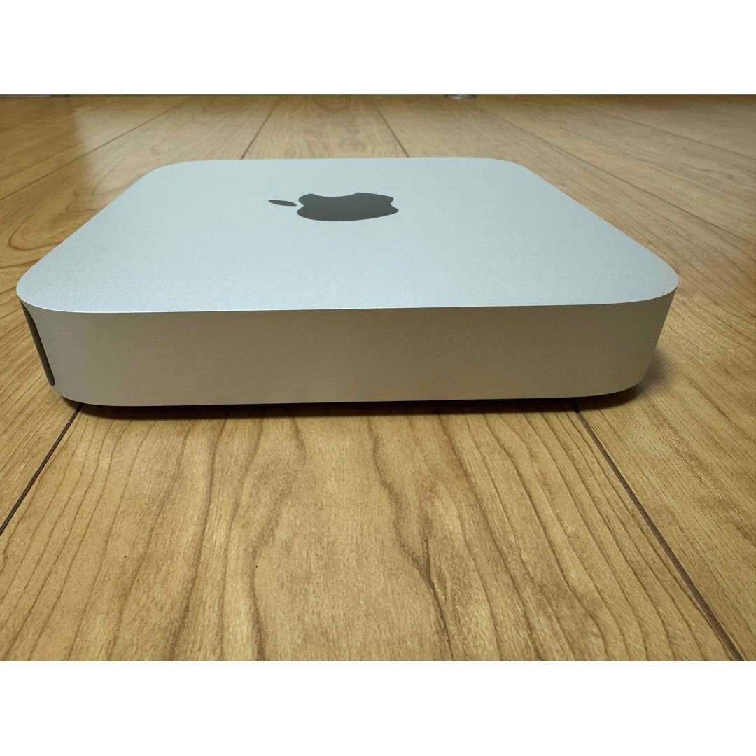 Mac (Apple)(マック)のAPPLE 2023 M２チップ Mac mini スマホ/家電/カメラのPC/タブレット(デスクトップ型PC)の商品写真
