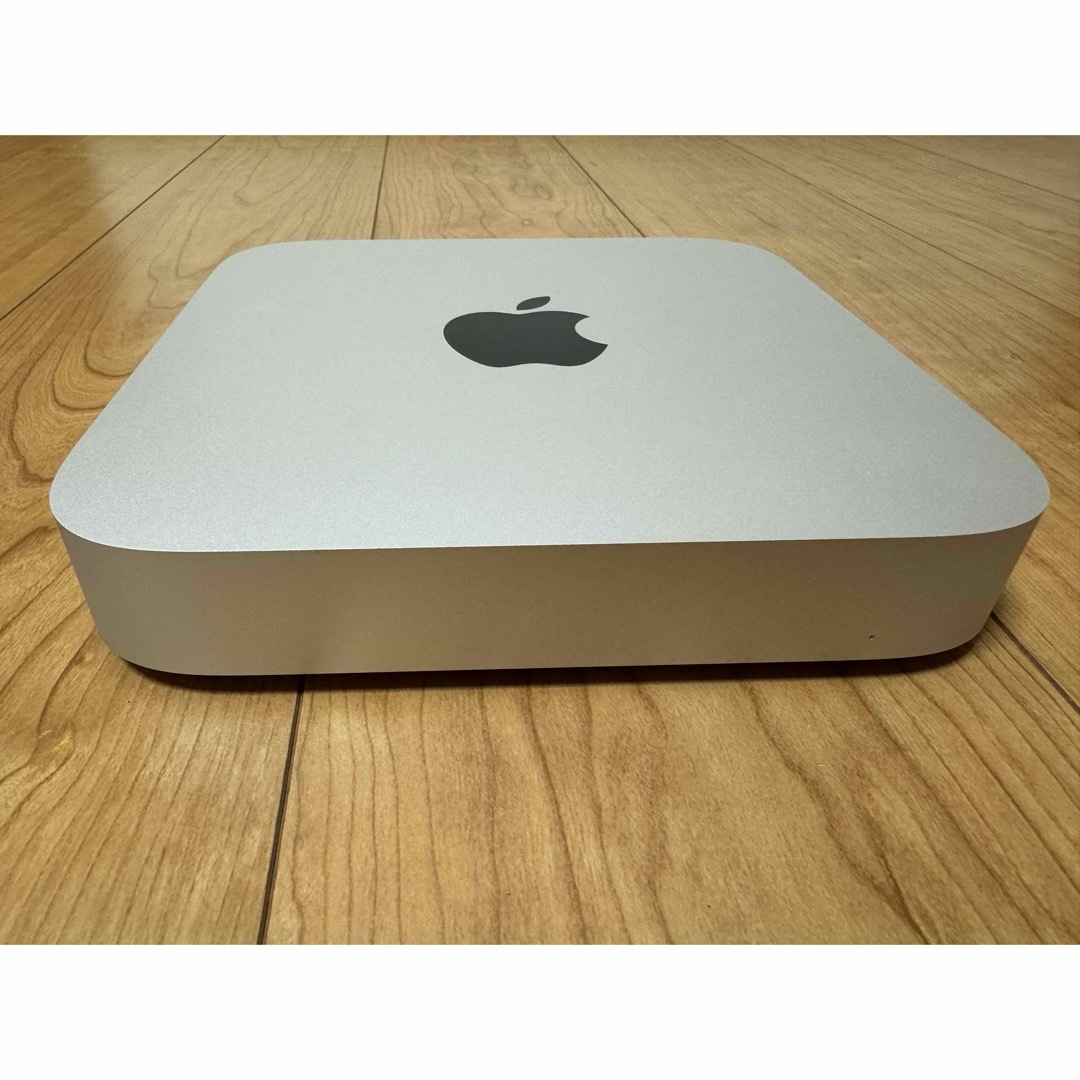 Mac (Apple)(マック)のAPPLE 2023 M２チップ Mac mini スマホ/家電/カメラのPC/タブレット(デスクトップ型PC)の商品写真