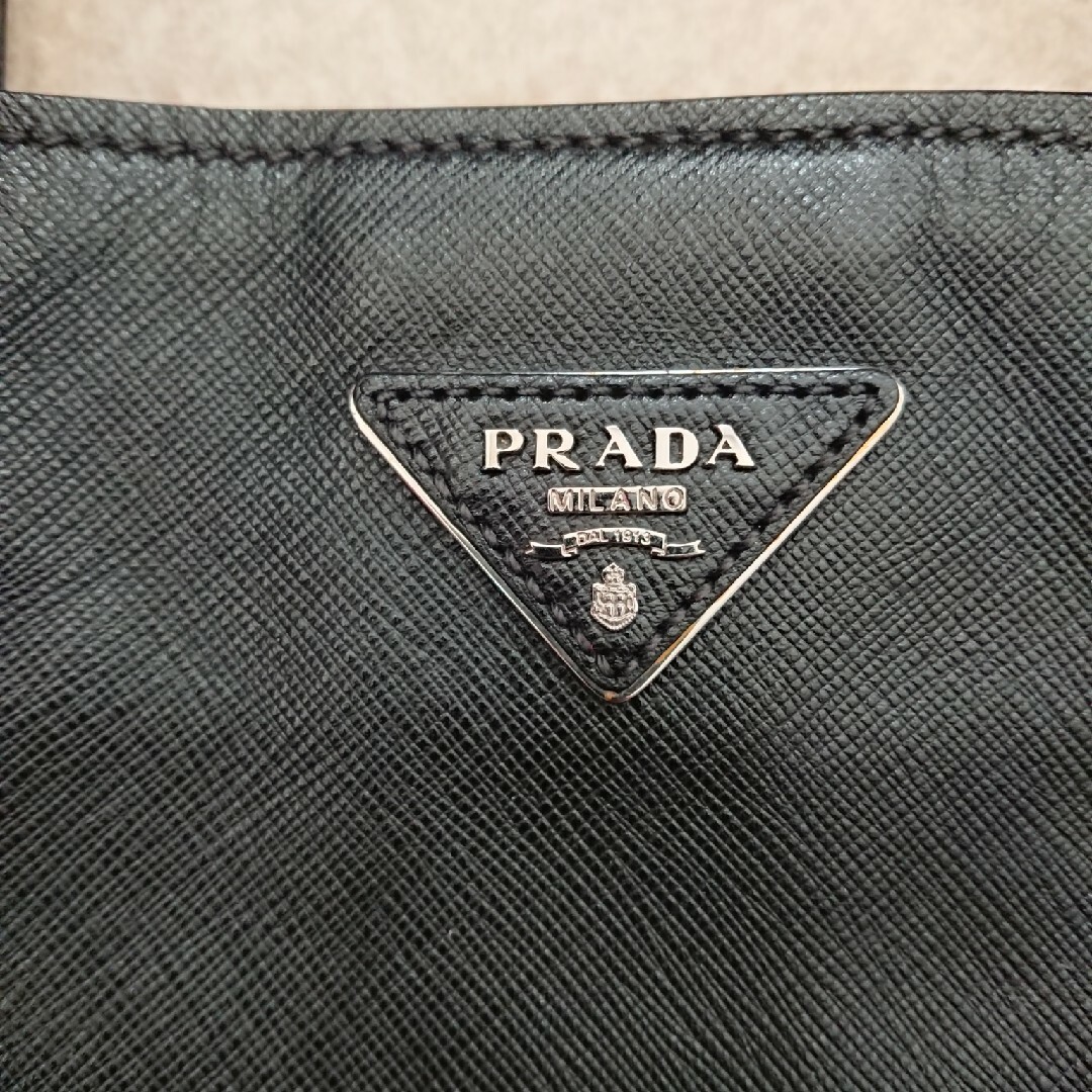 PRADA(プラダ)のPRADA サフィアーノ トートバッグ レディースのバッグ(トートバッグ)の商品写真