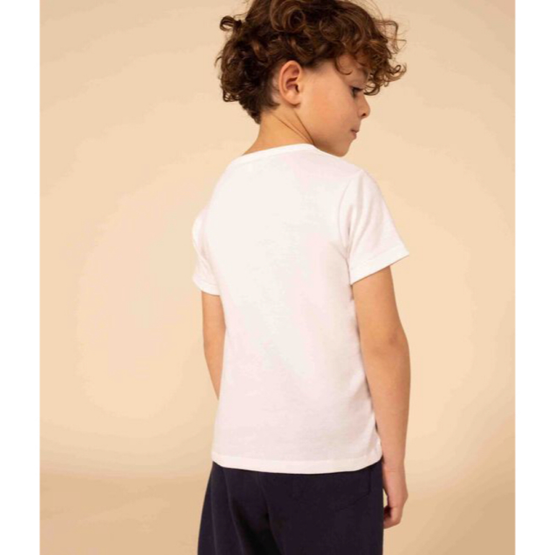 PETIT BATEAU(プチバトー)の専用！新品未使用  プチバトー  ホワイト半袖Tシャツ  2枚組  12ans キッズ/ベビー/マタニティのキッズ服男の子用(90cm~)(下着)の商品写真