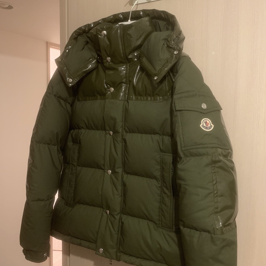 MONCLER(モンクレール)の【今季モデル】モンクレール CHARDON 極美品  メンズのジャケット/アウター(ダウンジャケット)の商品写真