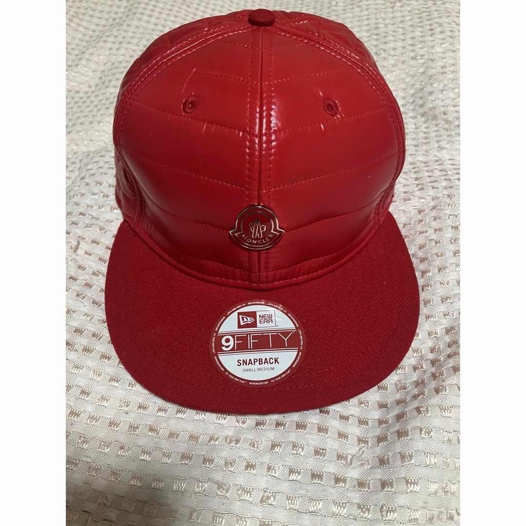 MONCLER(モンクレール)のモンクレール NEWERA キャップ S-M MONCLER レディースの帽子(キャップ)の商品写真