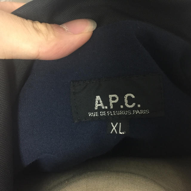 A.P.C(アーペーセー)のA.P.C ナイロンコーチジャケット メンズのジャケット/アウター(ナイロンジャケット)の商品写真