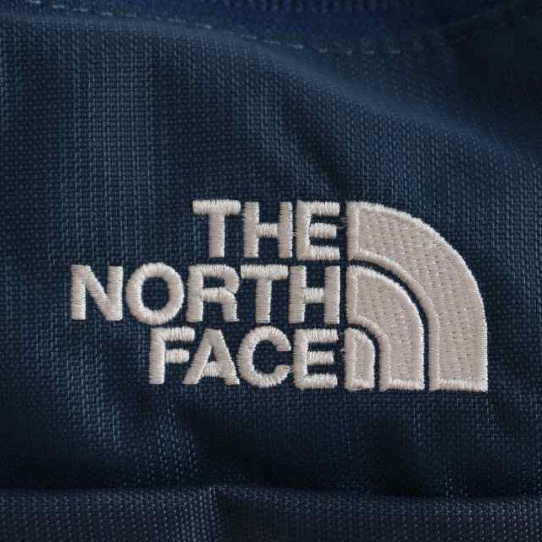 THE NORTH FACE(ザノースフェイス)の【新品】ノースフェイス バッグ  RHEA NM72206X メンズのバッグ(ボディーバッグ)の商品写真