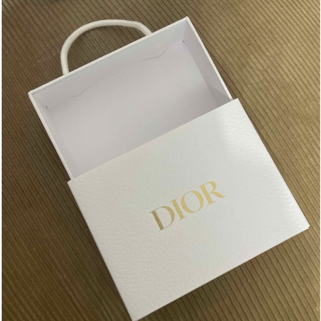 Christian Dior(クリスチャンディオール)の新品　ディオール　空き箱　2個セット レディースのバッグ(ショップ袋)の商品写真