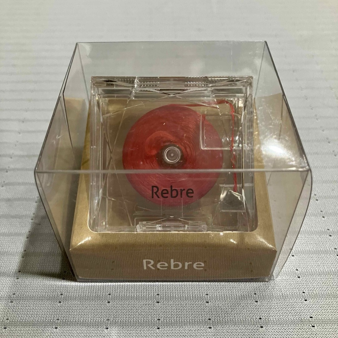 【新品未使用】Rebre(リブレ)／デンタルフロス_2個セット コスメ/美容のオーラルケア(歯ブラシ/デンタルフロス)の商品写真