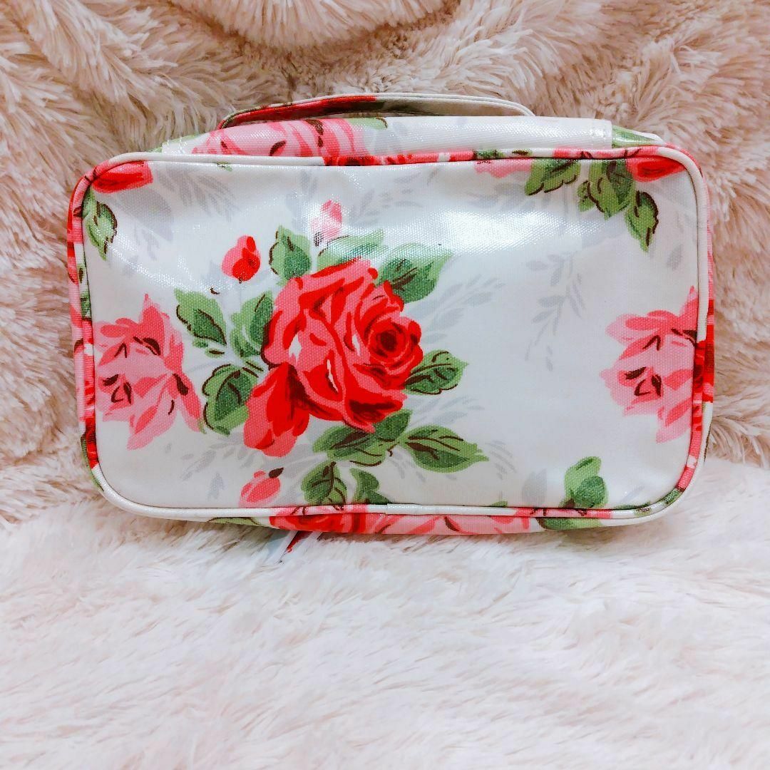 Cath Kidston(キャスキッドソン)の美品／Cath Kidston／キャスキッドソン／薔薇柄クリアケースポーチ レディースのバッグ(ボディバッグ/ウエストポーチ)の商品写真