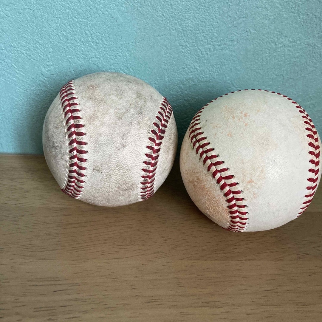 日本ハム ファイターズ　2球　練習球　野球ボール　公式球　北海道　プロ　エスコン スポーツ/アウトドアの野球(ボール)の商品写真