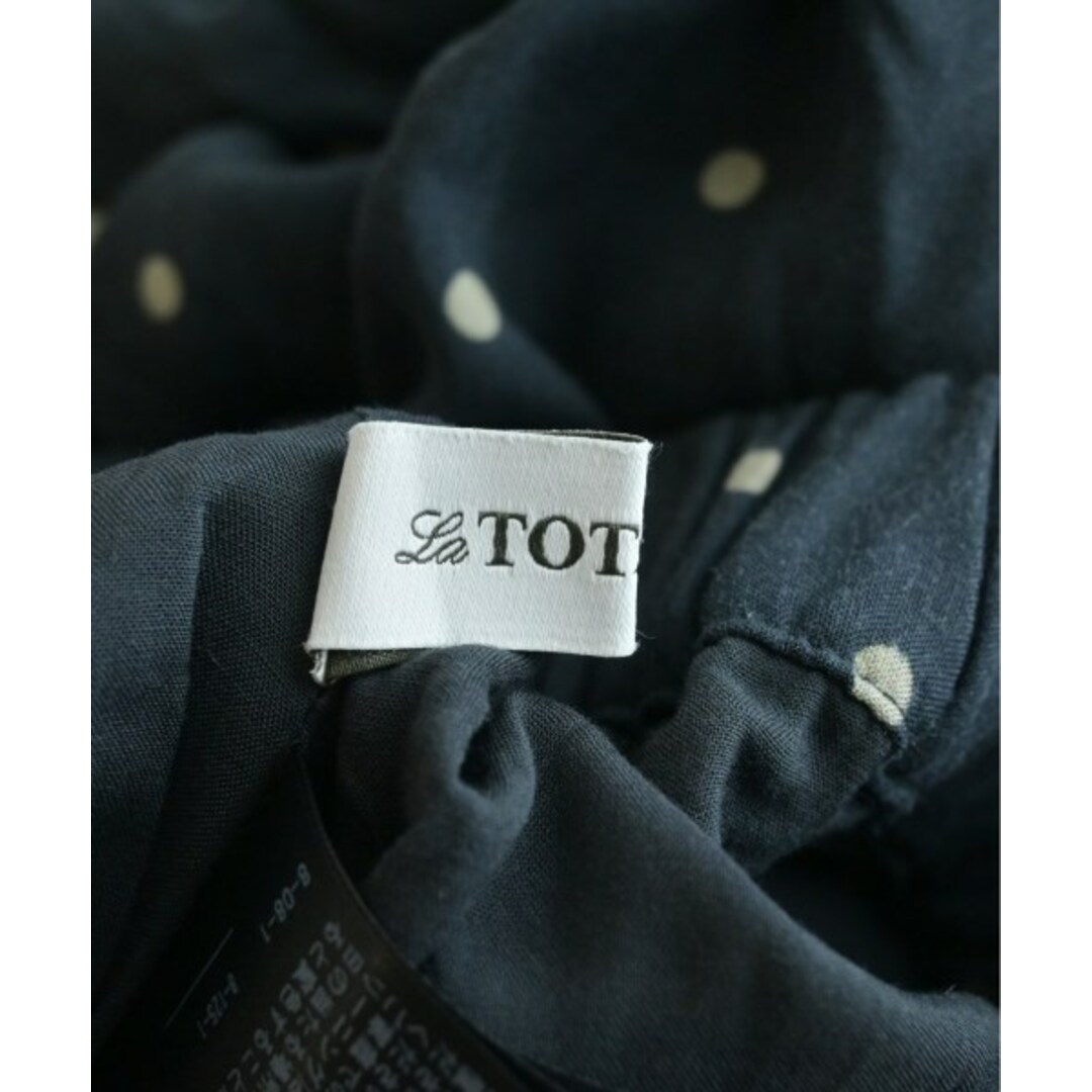 La TOTALITE(ラトータリテ)のLa TOTALITE ロング・マキシ丈スカート 36(S位) 【古着】【中古】 レディースのスカート(ロングスカート)の商品写真