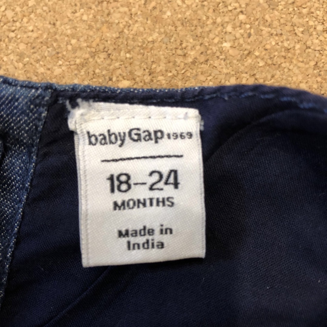 babyGAP(ベビーギャップ)のBABY GAP　デニムワンピース　ロンパース　セット キッズ/ベビー/マタニティのキッズ服女の子用(90cm~)(ワンピース)の商品写真