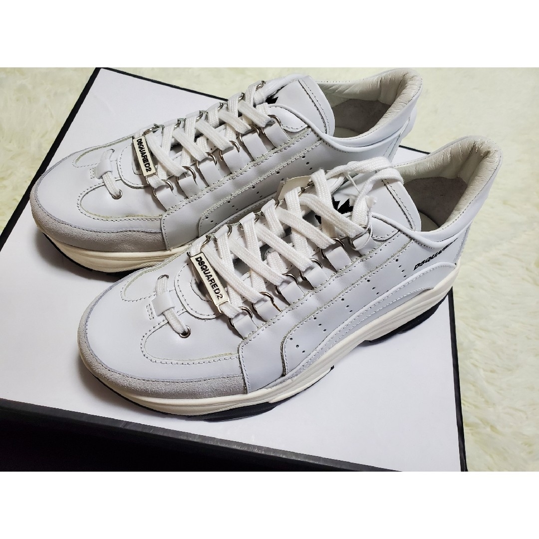 Dsquared2☆ディースクエアード☆定価ホワイトシューズ☆新品未使用 Dsquared2☆ディースクエアード☆定価ホワイトシューズ☆新品未使用