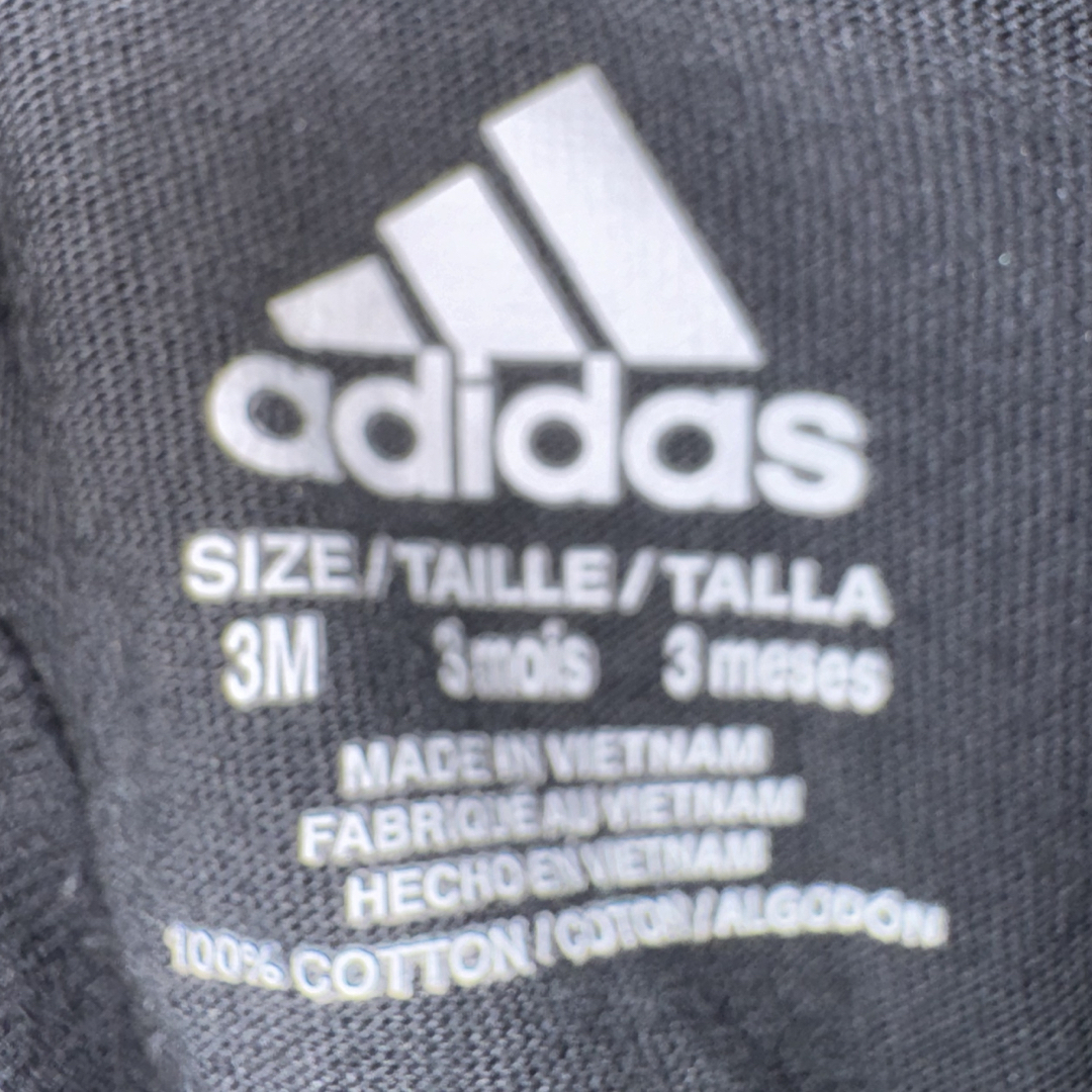 adidas(アディダス)のアディダス　ロンパース キッズ/ベビー/マタニティのベビー服(~85cm)(ロンパース)の商品写真