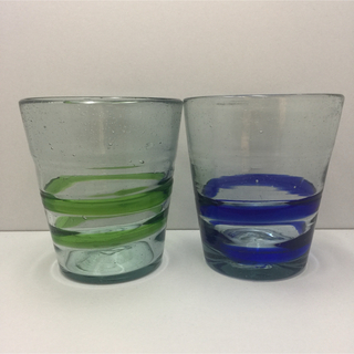 【美品】ブルー＆グリーンライン コップ2個セット(グラス/カップ)
