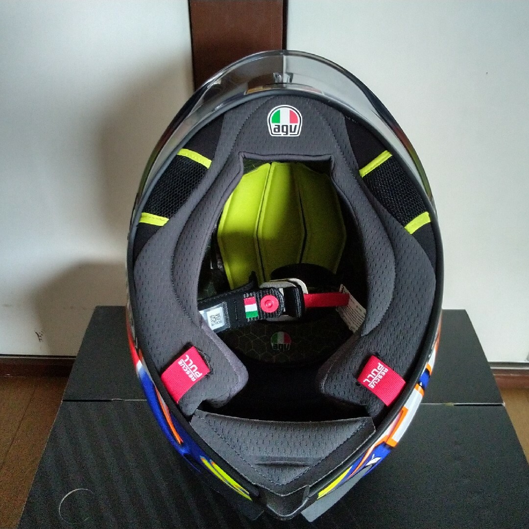 AGV(エージーブイ)のAGV PISTA GP RR(個人輸入品) 自動車/バイクのバイク(ヘルメット/シールド)の商品写真