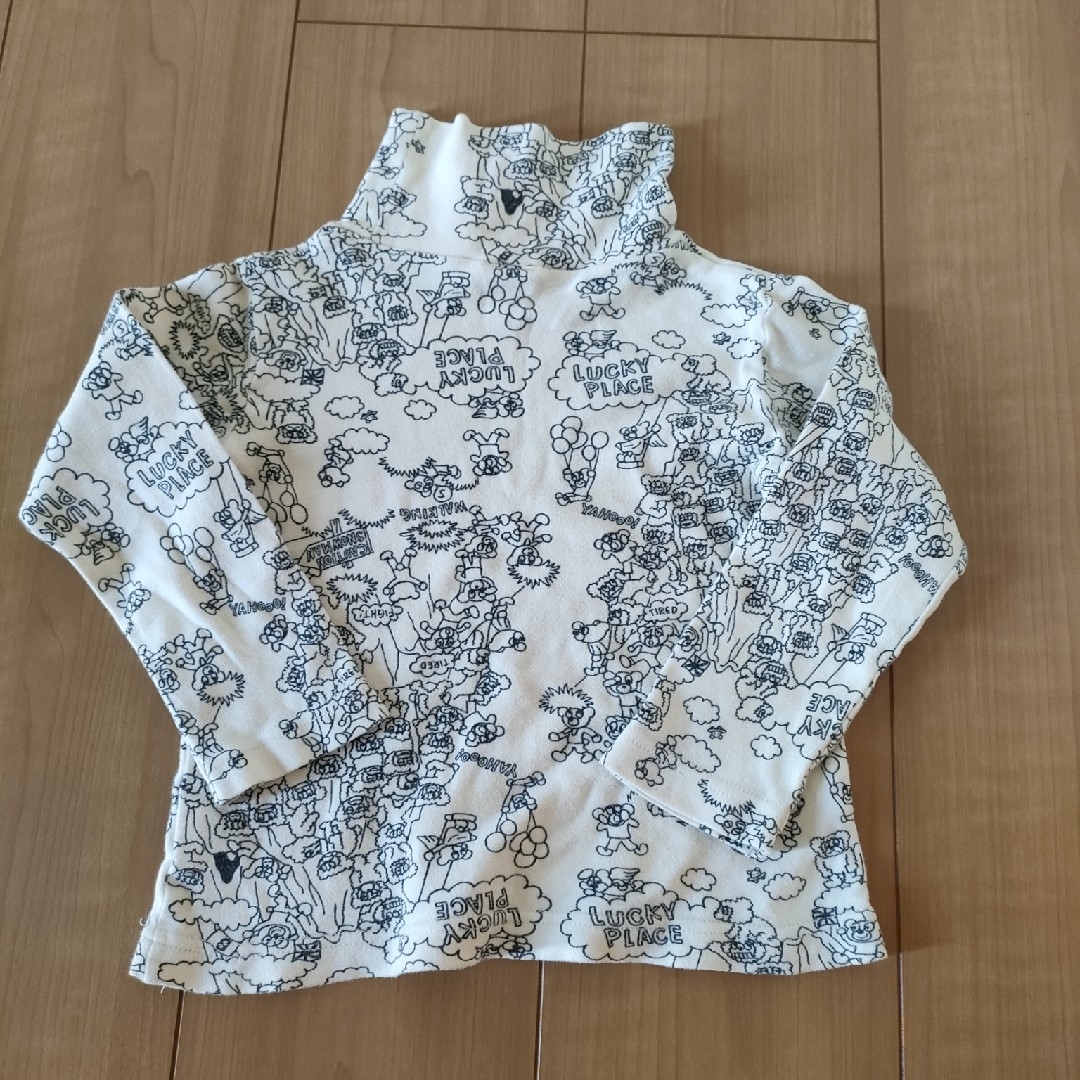 100cm 薄長袖 3枚組 キッズ/ベビー/マタニティのキッズ服男の子用(90cm~)(Tシャツ/カットソー)の商品写真