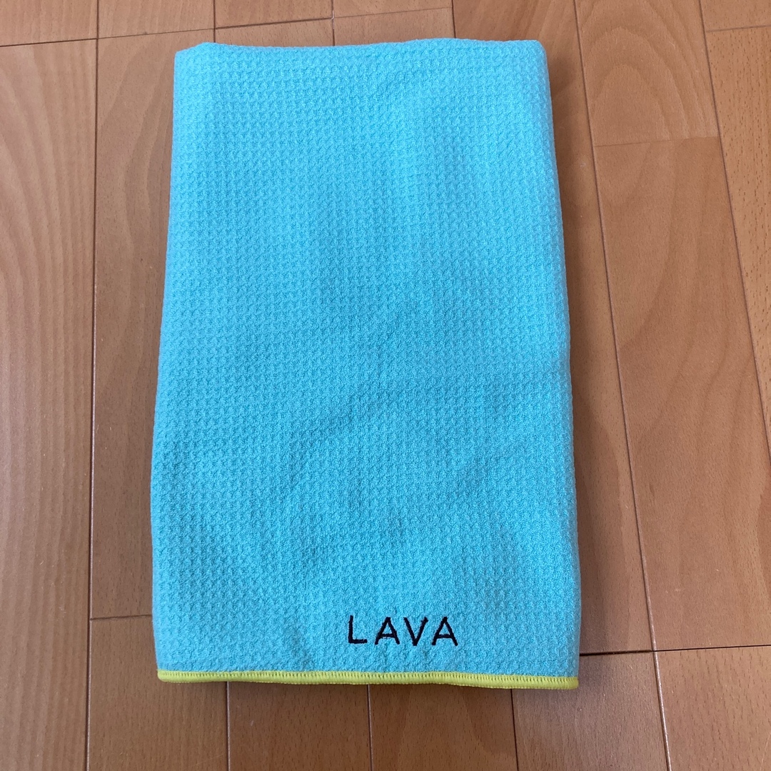 LAVA ヨガラグ　ヨガタオル　中古 スポーツ/アウトドアのトレーニング/エクササイズ(ヨガ)の商品写真