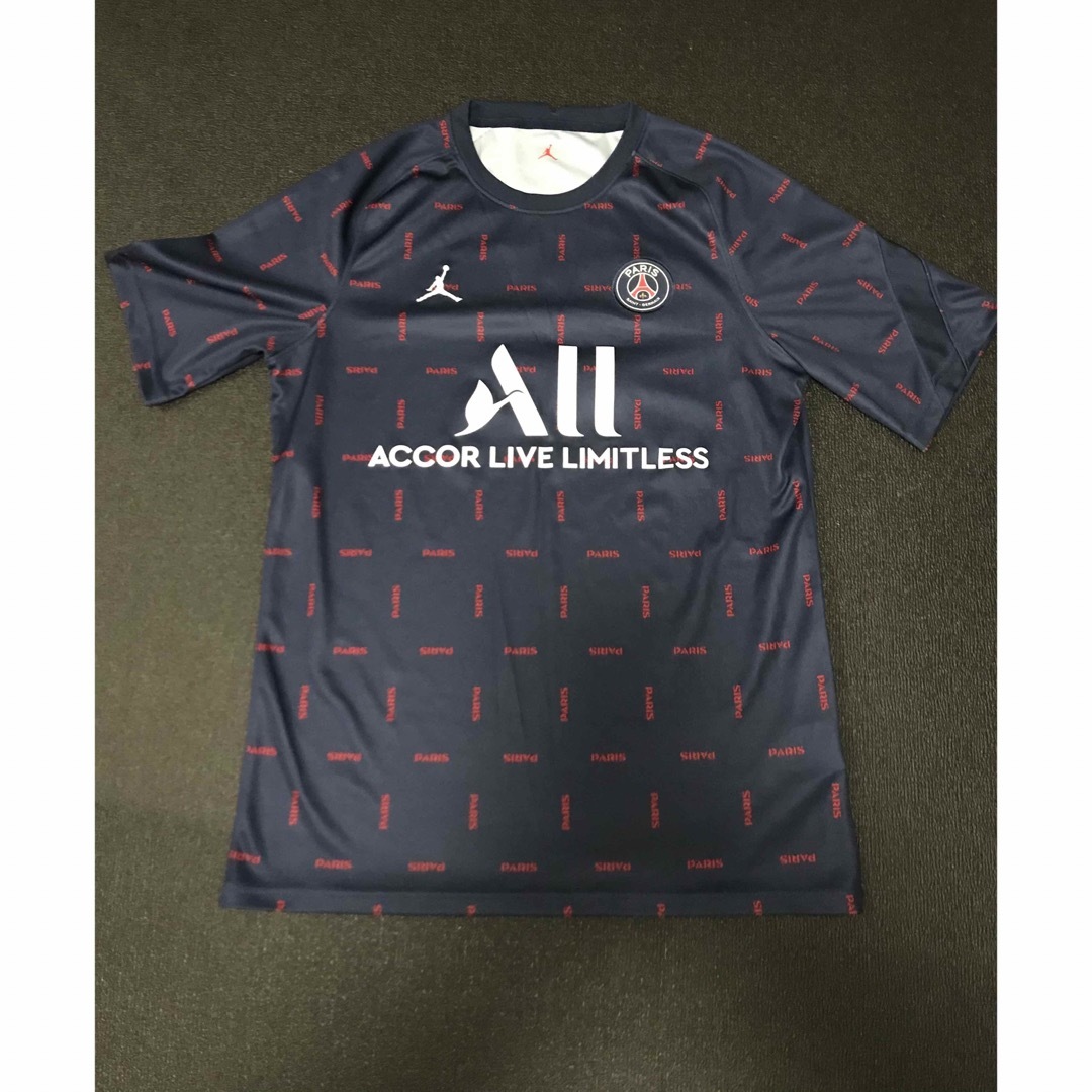 Paris Saint-Germain(パリサンジェルマン)のPSG パリサンジェルマン　美品　M スポーツ/アウトドアのサッカー/フットサル(ウェア)の商品写真