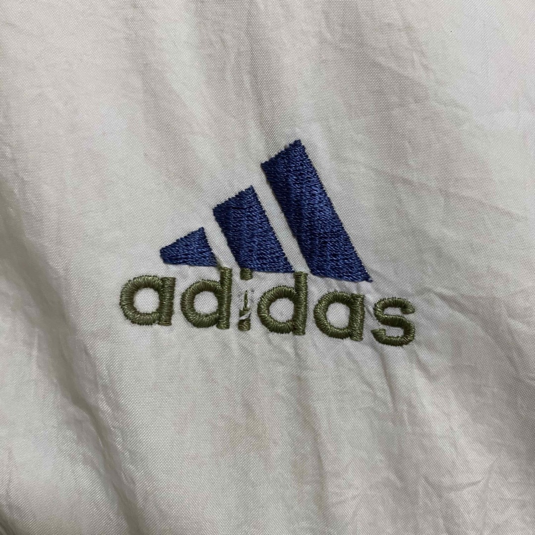 adidas(アディダス)の【90's】アディダス　ナイロンジャケット　ワンポイント刺繍ロゴ メンズのジャケット/アウター(ナイロンジャケット)の商品写真