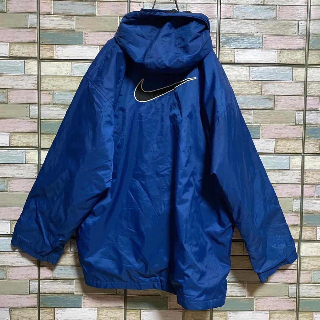 NIKE(ナイキ)のNIKE ナイキ　中綿ナイロンJKT ブルゾン　ビッグロゴ メンズのジャケット/アウター(ブルゾン)の商品写真