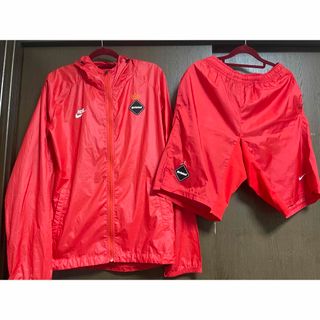 F.C.R.B.(ナイロンジャケット)のフリマアイテム一覧 F.C.R.B.(ナイロンジャケット)のフリマアイテム一覧