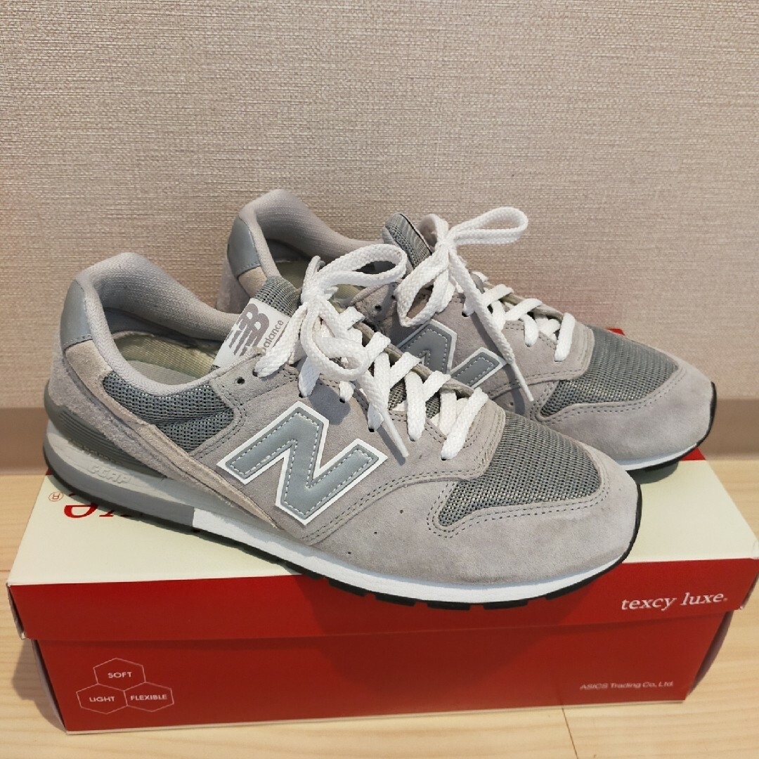 996（New Balance）(キュウキュウロク)のニューバランス996　スニーカー　gr2　26センチ メンズの靴/シューズ(スニーカー)の商品写真