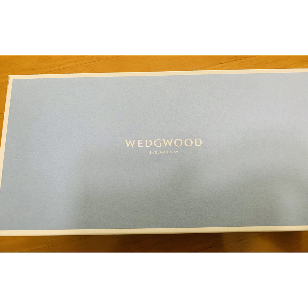 WEDGWOOD(ウェッジウッド)のウェッジウッド ヴェラウォン ヴェラ レース プラチナゴールド マルチソーサー  インテリア/住まい/日用品のキッチン/食器(食器)の商品写真