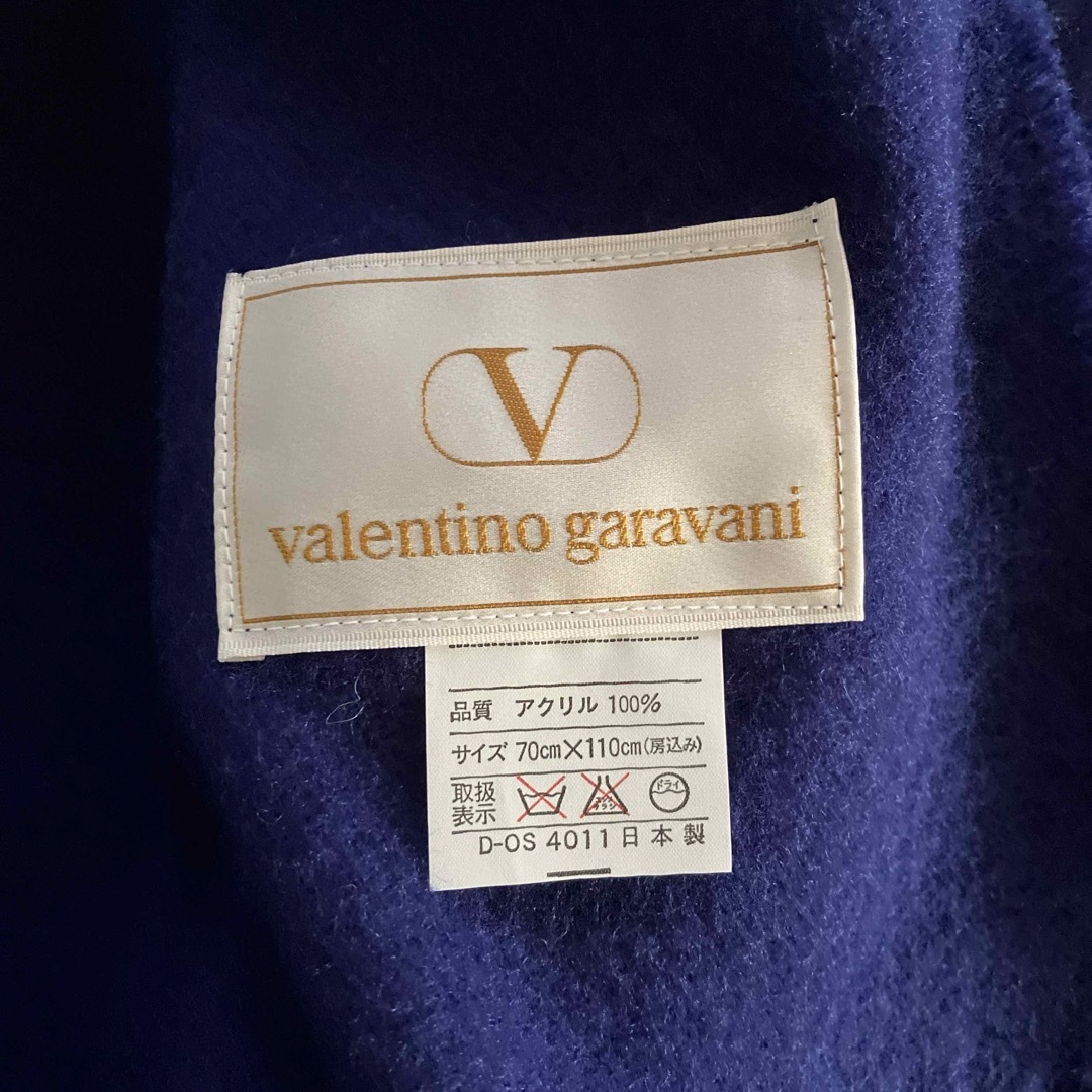valentino garavani(ヴァレンティノガラヴァーニ)のバレンティノ　大判　膝掛け レディースのファッション小物(その他)の商品写真