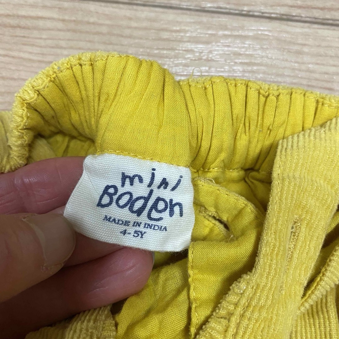 Boden(ボーデン)のミニ　ボーデン　スカート　刺繍　アップリケ　吊りスカート　2way 裏地付き　綿 キッズ/ベビー/マタニティのキッズ服女の子用(90cm~)(スカート)の商品写真