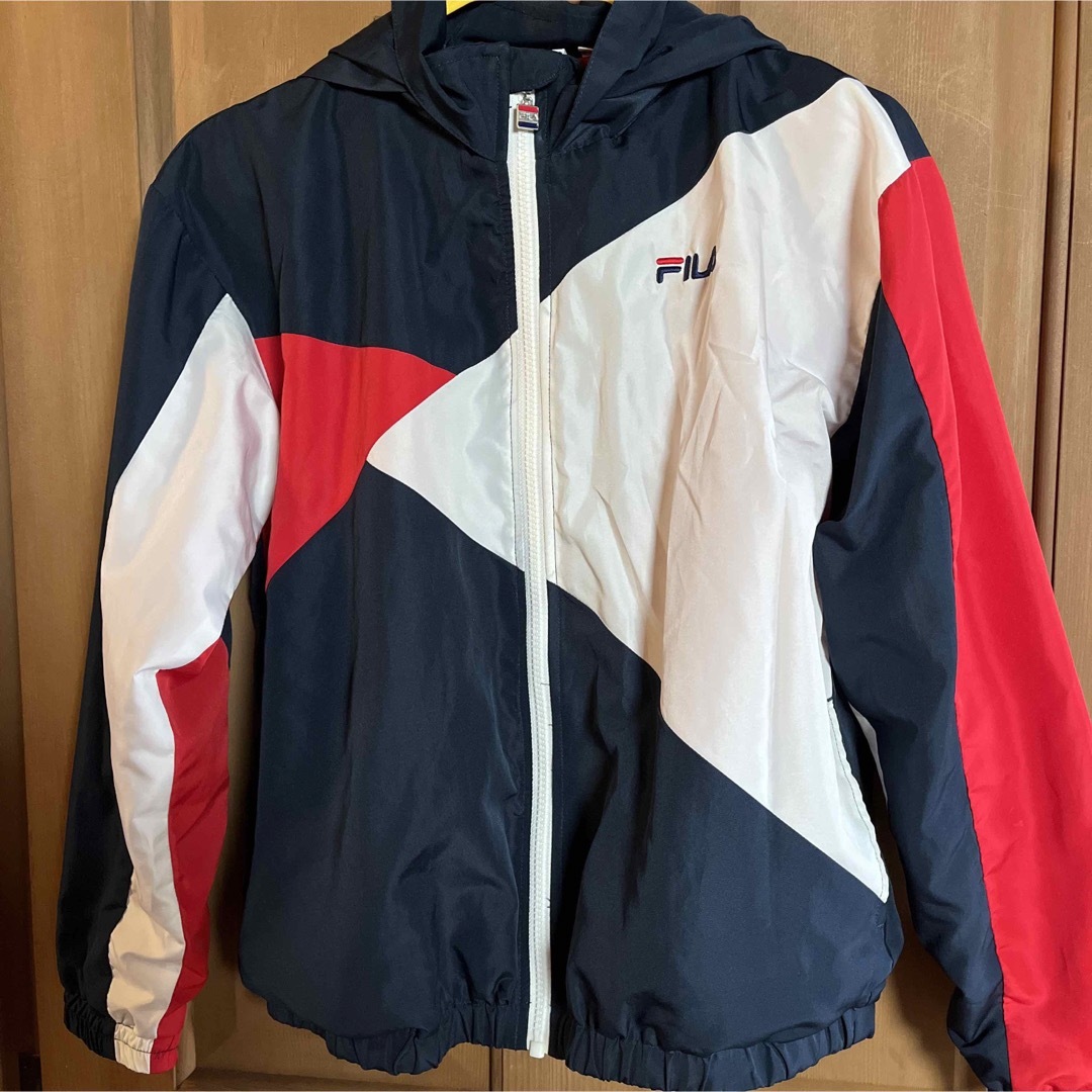 FILA(フィラ)のFILAウィンドブレーカー160 キッズ/ベビー/マタニティのキッズ服男の子用(90cm~)(ジャケット/上着)の商品写真