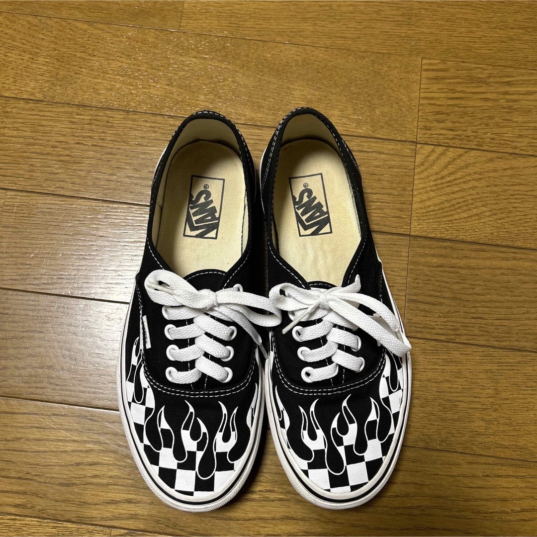 VANS(ヴァンズ)のVans Authentic Checker Flame メンズの靴/シューズ(スニーカー)の商品写真