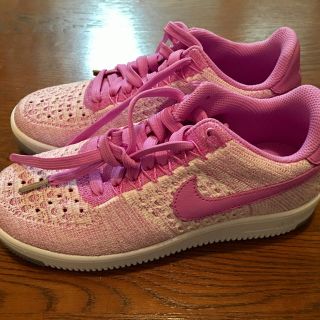 ナイキ(NIKE)のNIKE AIR ピンク(スニーカー)