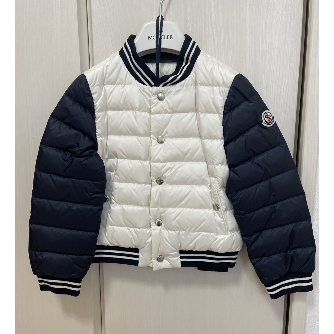 MONCLER - モンクレール ライトダウン3Aの通販 by leon's shop MONCLER - モンクレール ライトダウン3Aの通販 by leon's shop